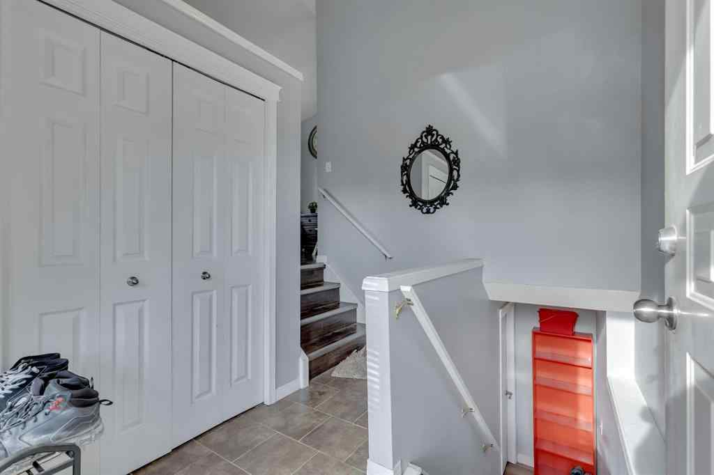 MLS® A2226094 - 231 Martinvalley Crescent NE in Martindale Calgary, Residential