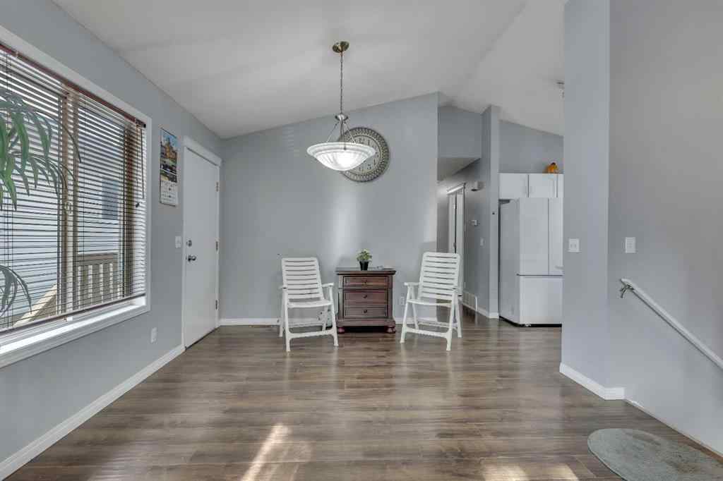 MLS® A2226094 - 231 Martinvalley Crescent NE in Martindale Calgary, Residential