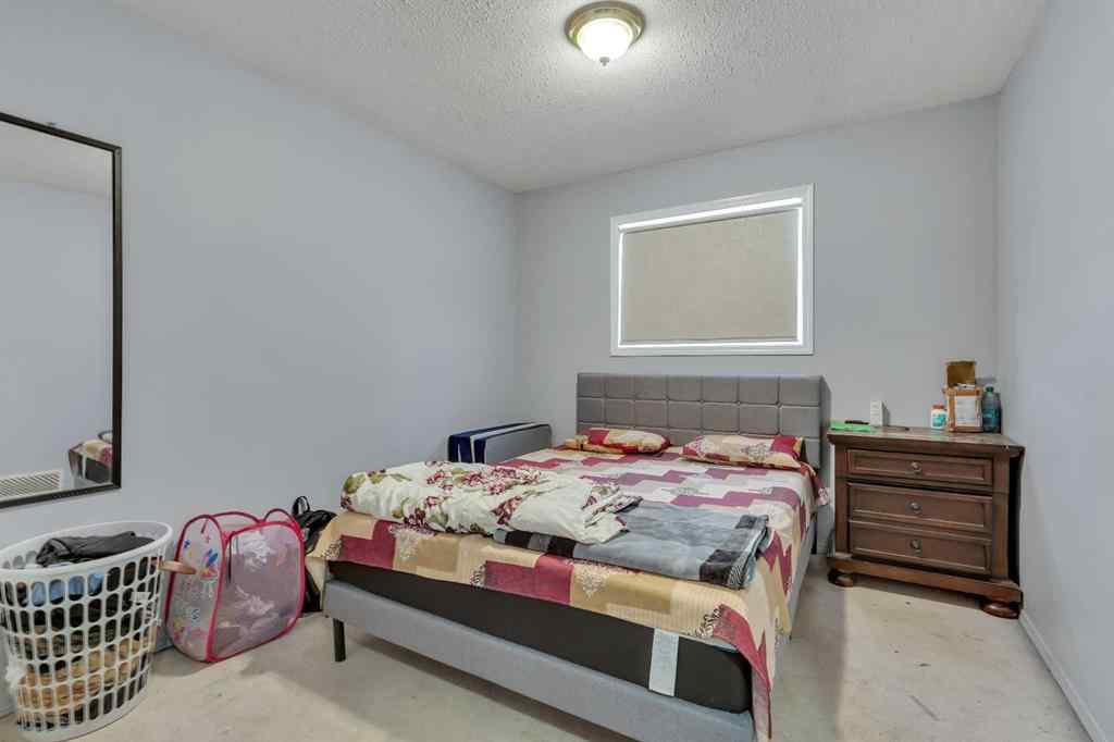 MLS® A2226094 - 231 Martinvalley Crescent NE in Martindale Calgary, Residential