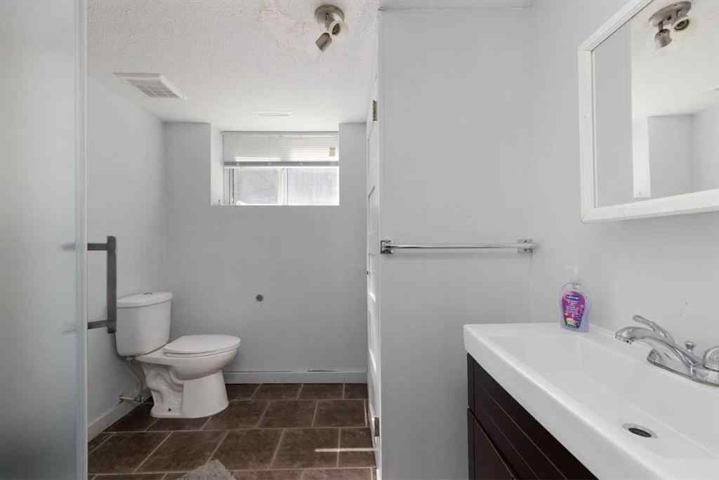 MLS® A2226105 - 31 Rae Crescent  in Downtown Fort McMurray, Residential