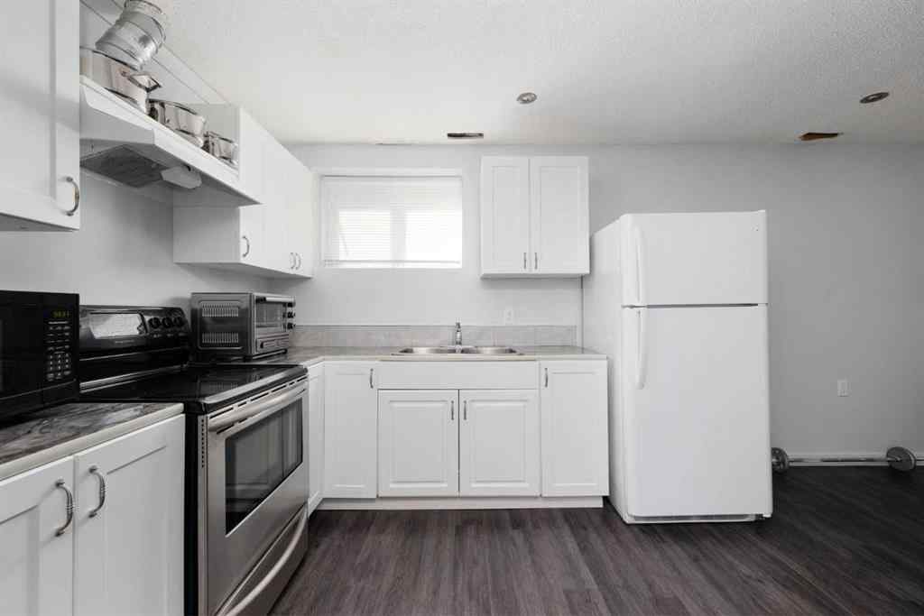 MLS® A2226105 - 31 Rae Crescent  in Downtown Fort McMurray, Residential