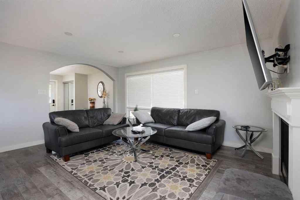 MLS® A2226105 - 31 Rae Crescent  in Downtown Fort McMurray, Residential