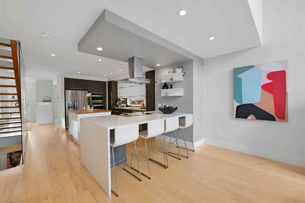 MLS® A2226113 - 139 31 Avenue NE in Tuxedo Park Calgary, Residential