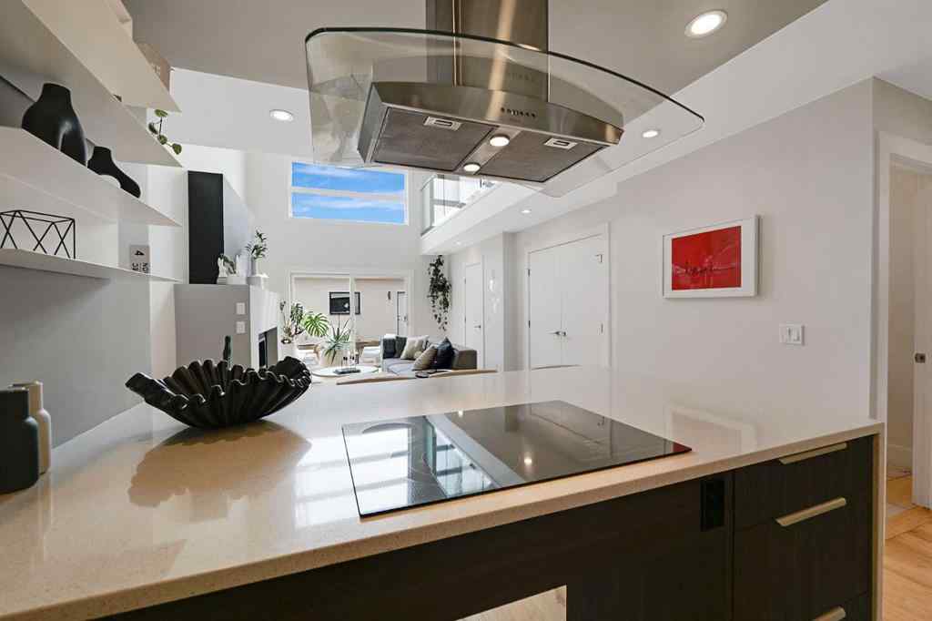 MLS® A2226113 - 139 31 Avenue NE in Tuxedo Park Calgary, Residential