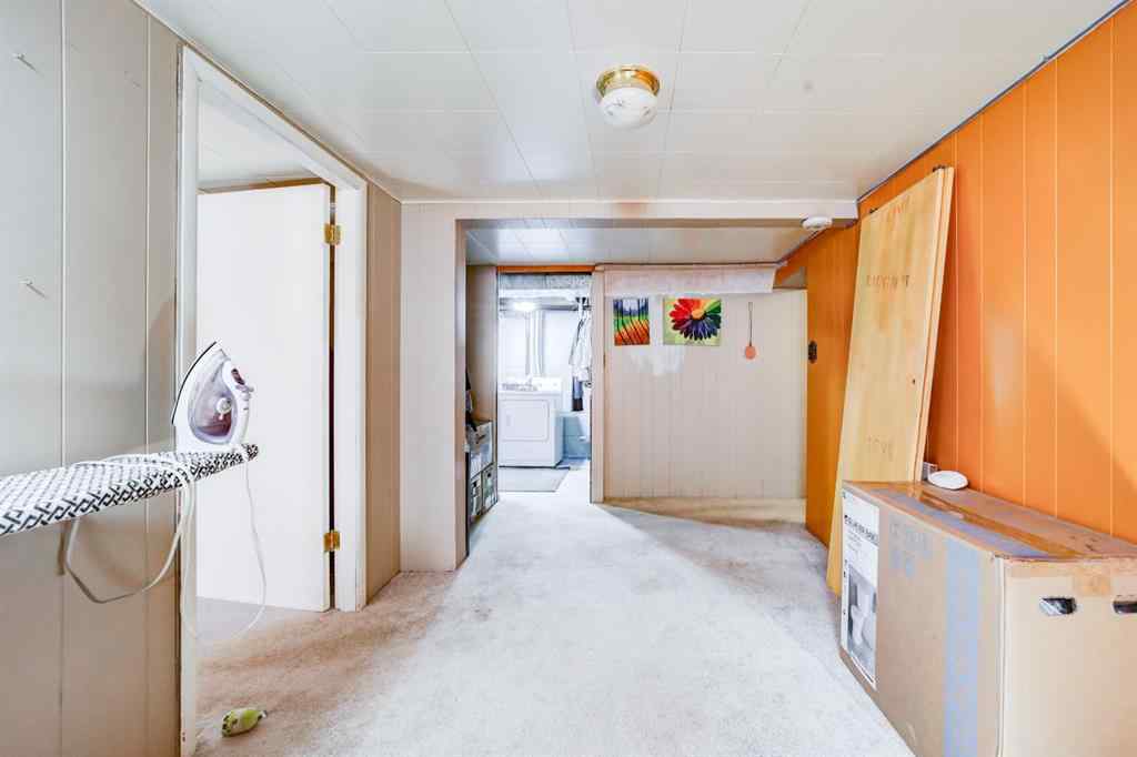 MLS® A2226137 - 2702 216street   in NONE Bellevue, Residential