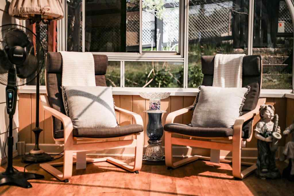 MLS® A2226137 - 2702 216street   in NONE Bellevue, Residential