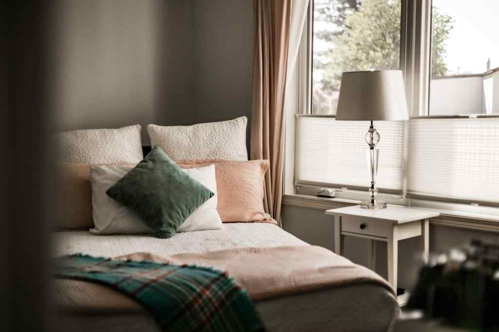 MLS® A2226137 - 2702 216street   in NONE Bellevue, Residential