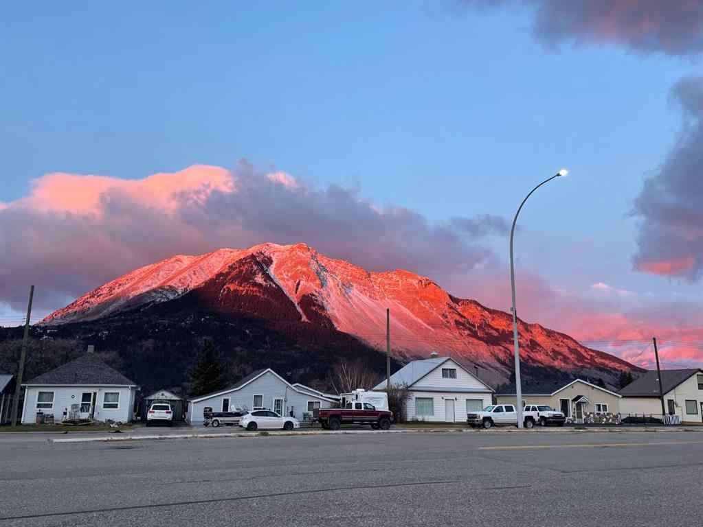 MLS® A2226137 - 2702 216street   in NONE Bellevue, Residential