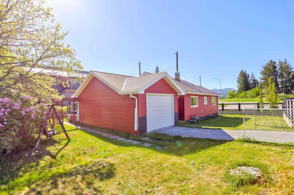 MLS® A2226137 - 2702 216street   in NONE Bellevue, Residential