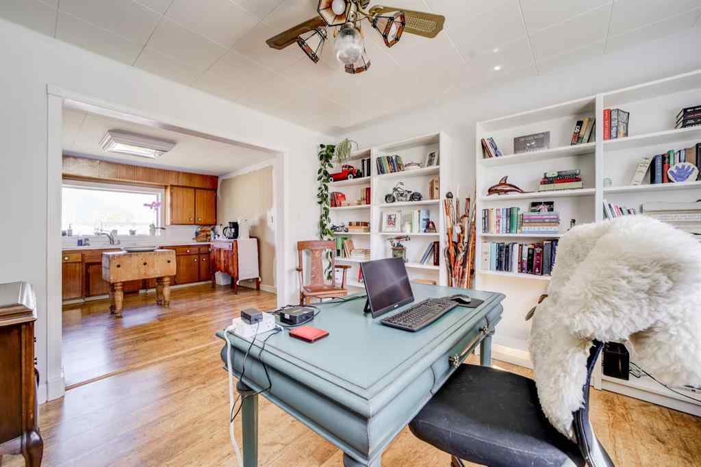 MLS® A2226137 - 2702 216street   in NONE Bellevue, Residential