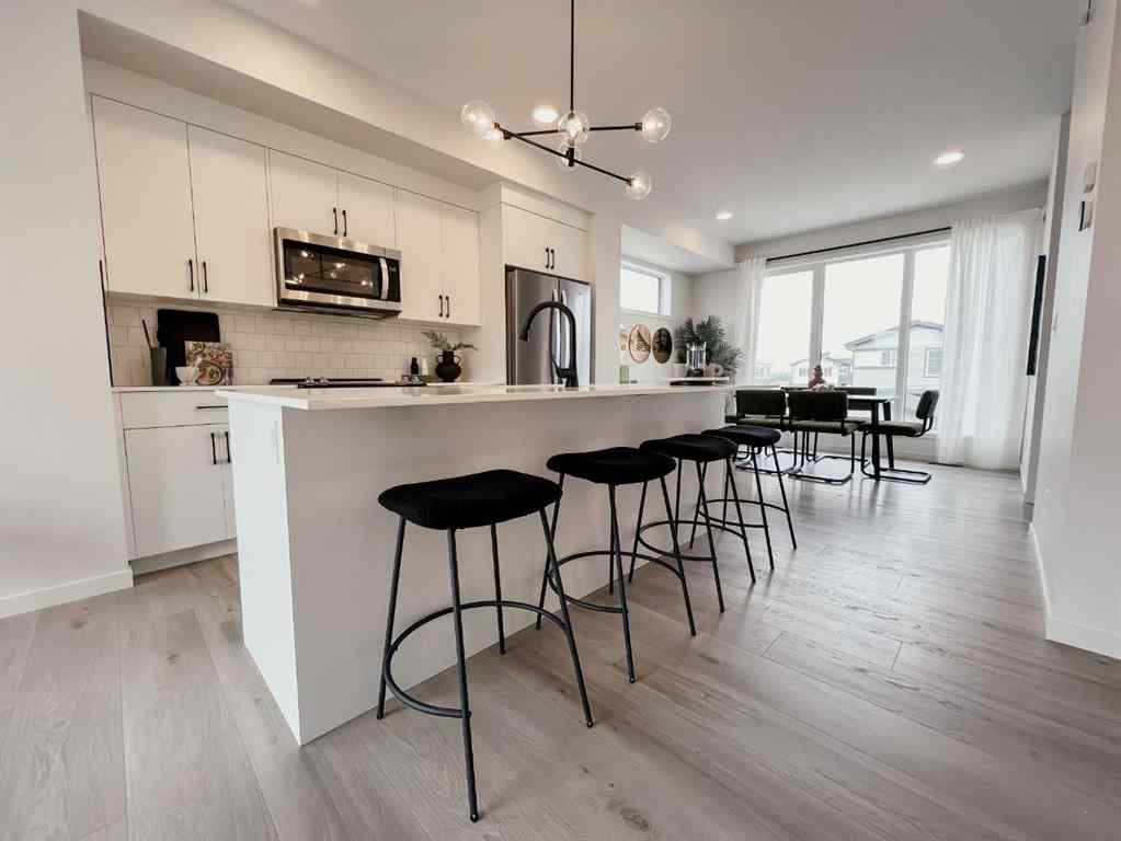 MLS® A2226139 - 858 Arbour Lake Road NW in Arbour Lake Calgary, Residential
