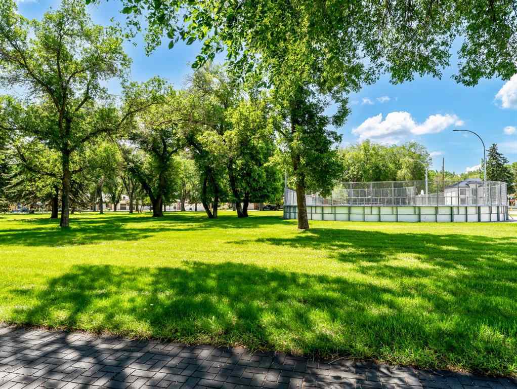 MLS® A2226150 - 170 2 Street NW in Riverside Medicine Hat, Residential