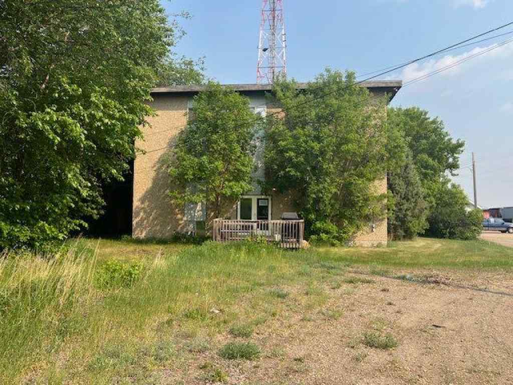MLS® A2226156 - 1009 1 Avenue  in NONE Wainwright, Commercial
