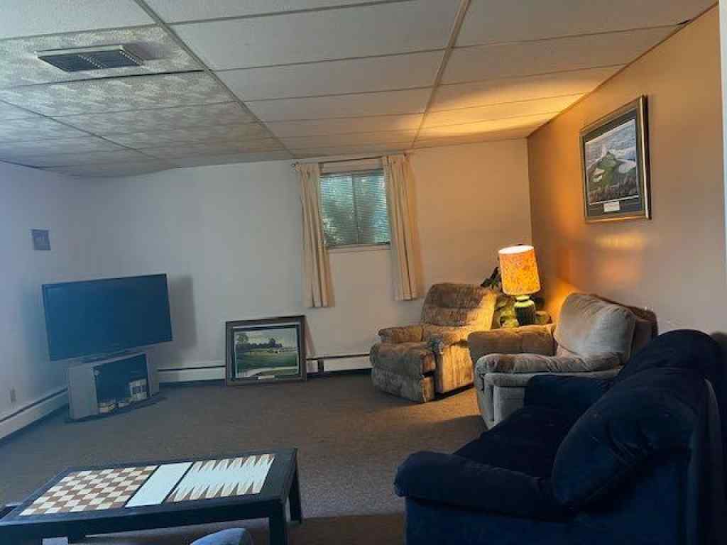 MLS® A2226156 - 1009 1 Avenue  in NONE Wainwright, Commercial