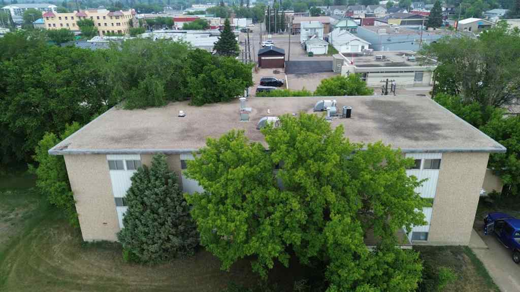 MLS® A2226156 - 1009 1 Avenue  in NONE Wainwright, Commercial
