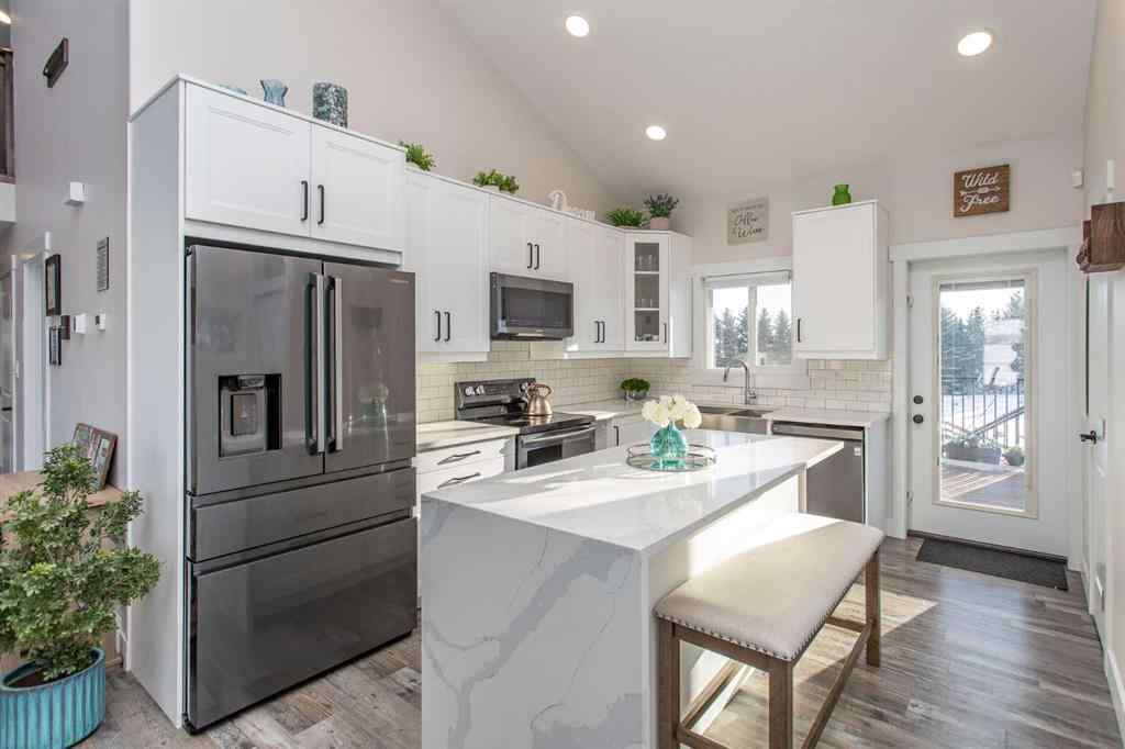 MLS® A2226157 - 1505 Township Road 394   in Silver Springs Rural Lacombe County, Residential