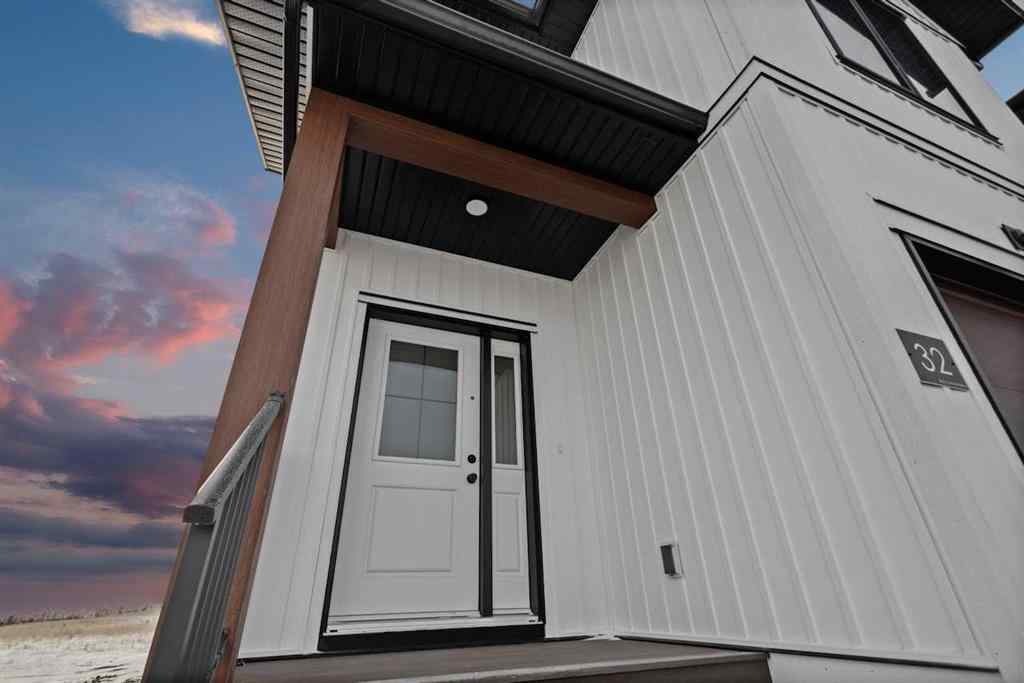 MLS® A2226183 - 48 Concord Rise  in Crestview Sylvan Lake, Residential