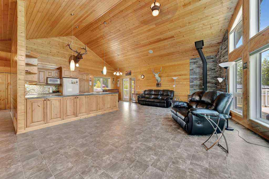 MLS® A2226198 - 112 Grandview Lane N in NONE Brightsand Lake, Residential