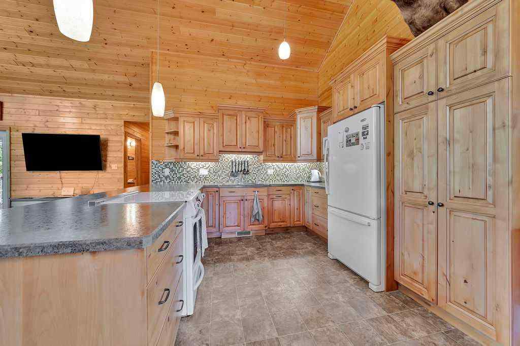 MLS® A2226198 - 112 Grandview Lane N in NONE Brightsand Lake, Residential