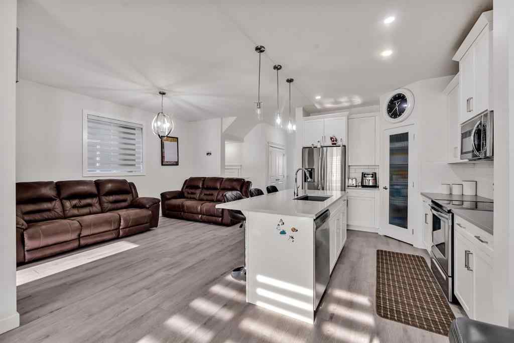 MLS® A2226208 - 649 Reynolds Crescent SW in Coopers Crossing Airdrie, Residential