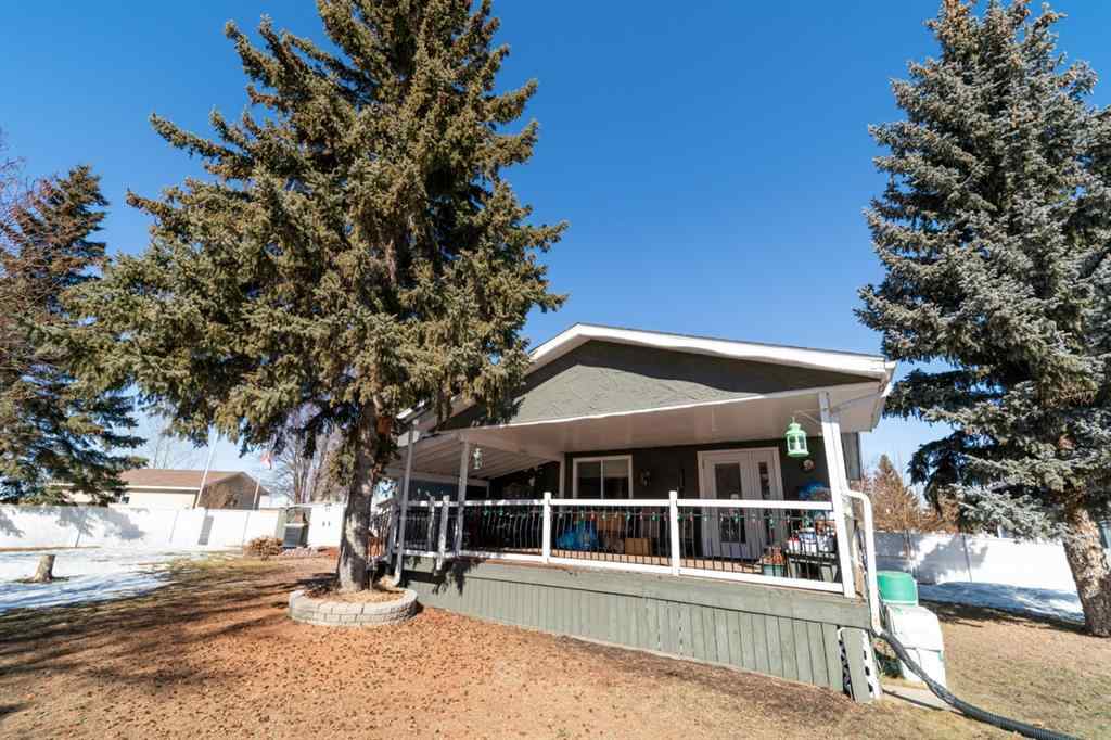 MLS® A2226228 - 517 2 Street Crescent  in Wainwright Wainwright, Residential