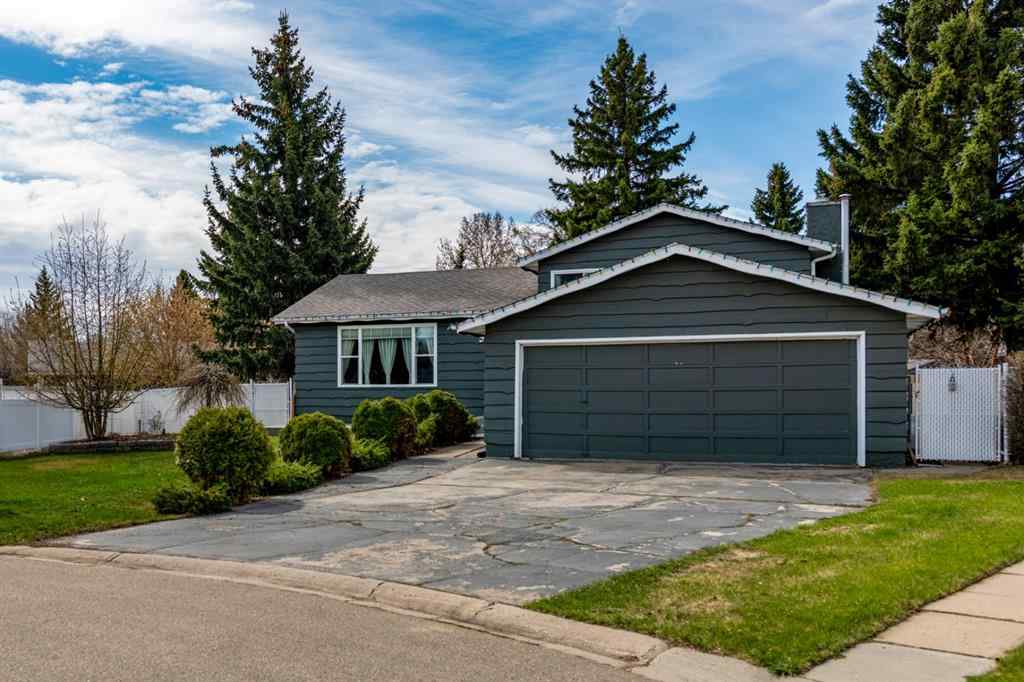 MLS® A2226228 - 517 2 Street Crescent  in Wainwright Wainwright, Residential