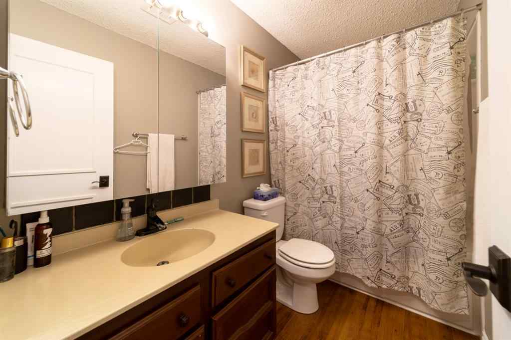 MLS® A2226228 - 517 2 Street Crescent  in Wainwright Wainwright, Residential