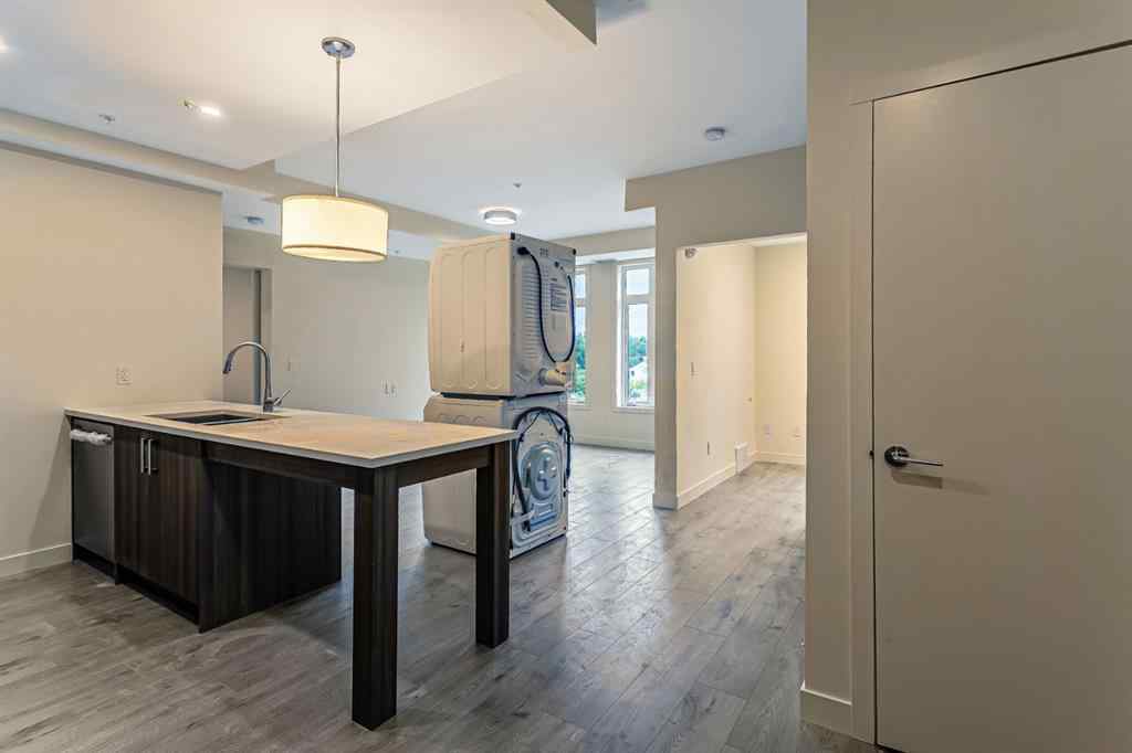 MLS® A2226232 - Unit #1-30 1510 30 Avenue SW in South Calgary Calgary, Multi-Family