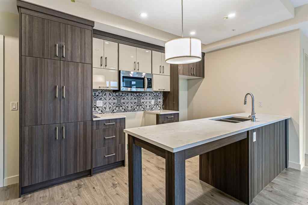 MLS® A2226232 - Unit #1-30 1510 30 Avenue SW in South Calgary Calgary, Multi-Family