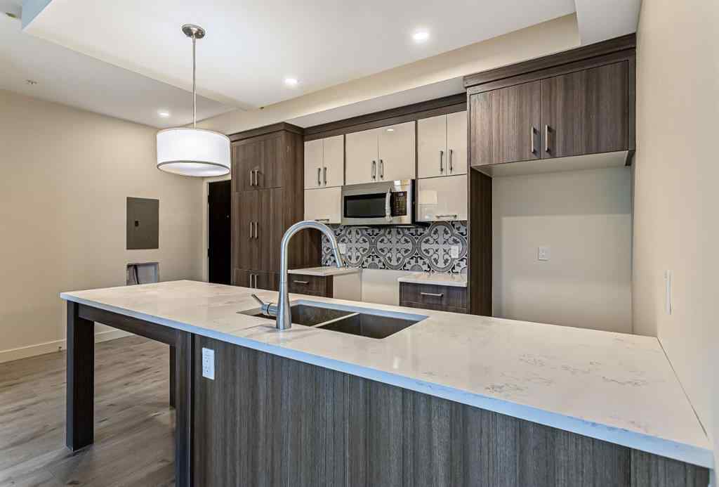 MLS® A2226232 - Unit #1-30 1510 30 Avenue SW in South Calgary Calgary, Multi-Family