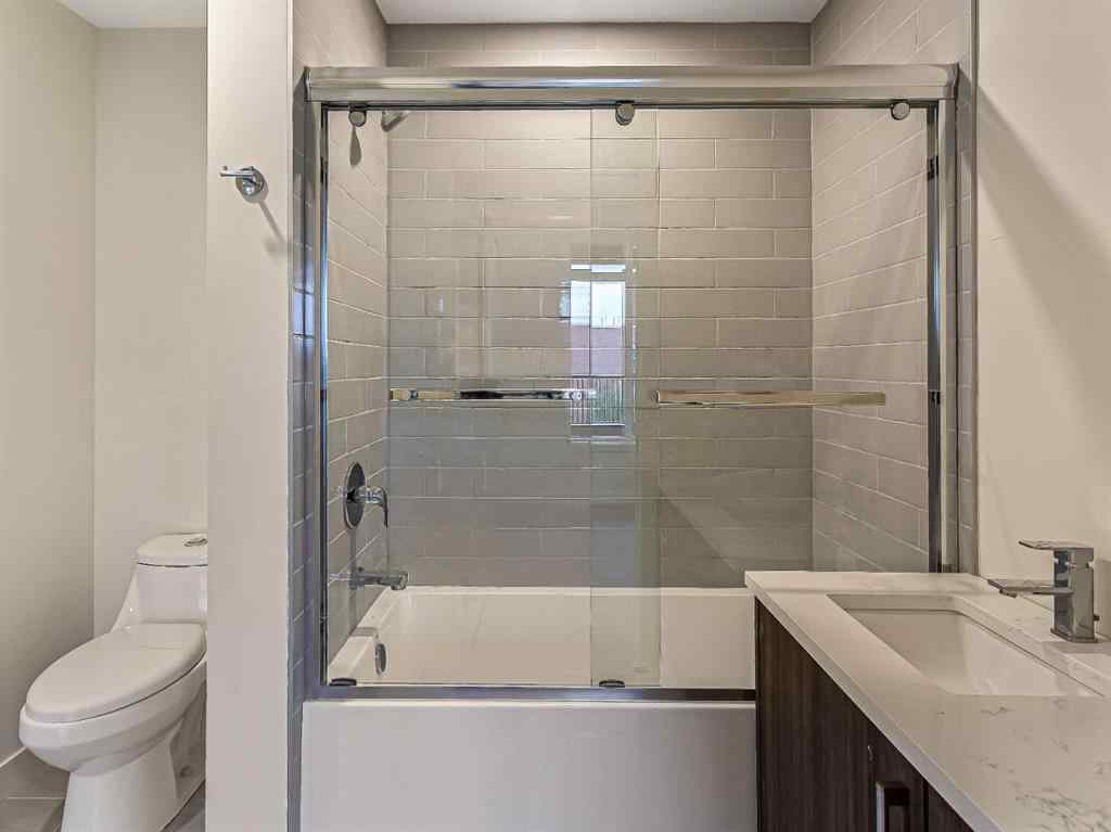 MLS® A2226232 - Unit #1-30 1510 30 Avenue SW in South Calgary Calgary, Multi-Family