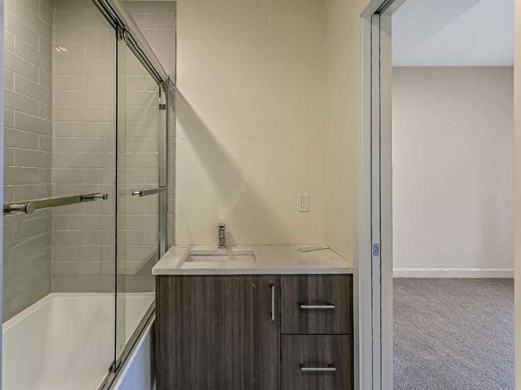MLS® A2226232 - Unit #1-30 1510 30 Avenue SW in South Calgary Calgary, Multi-Family