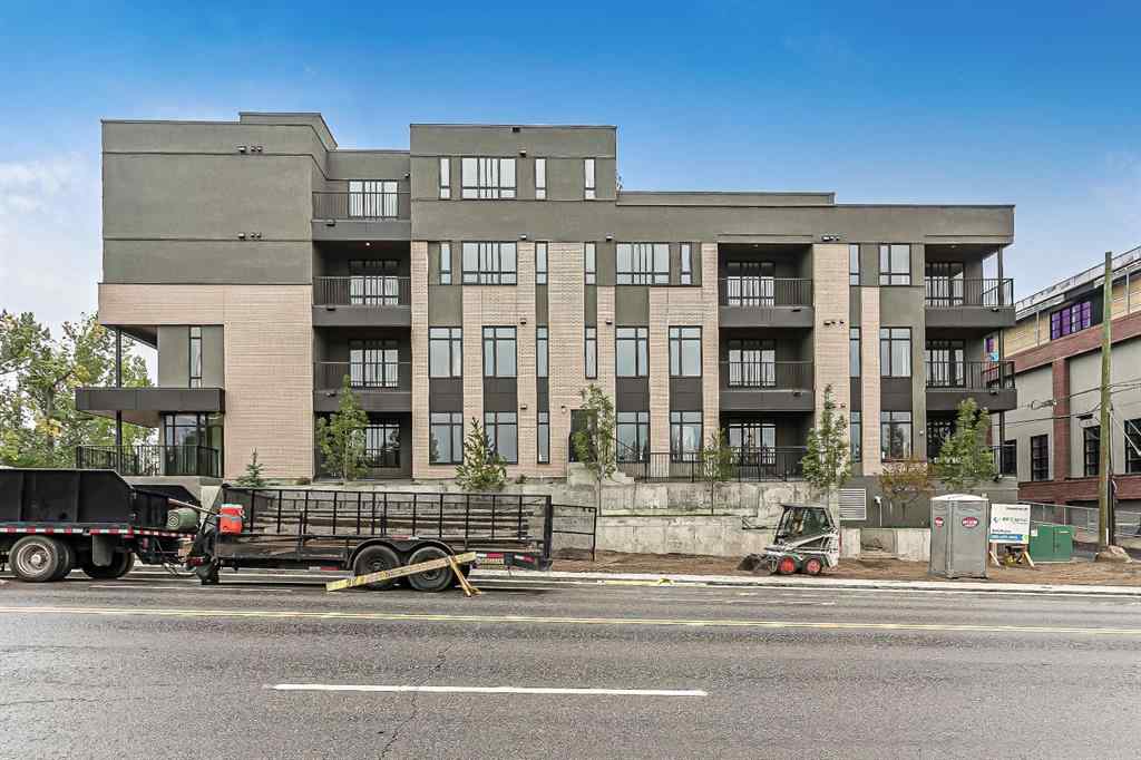 MLS® A2226232 - Unit #1-30 1510 30 Avenue SW in South Calgary Calgary, Multi-Family