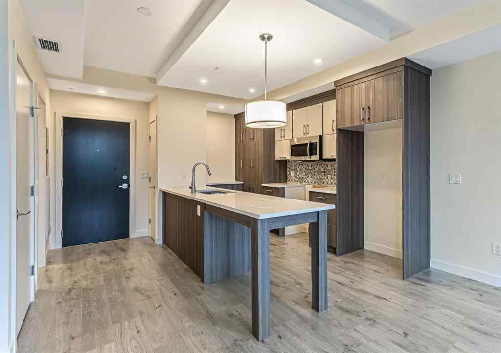 MLS® A2226232 - Unit #1-30 1510 30 Avenue SW in South Calgary Calgary, Multi-Family