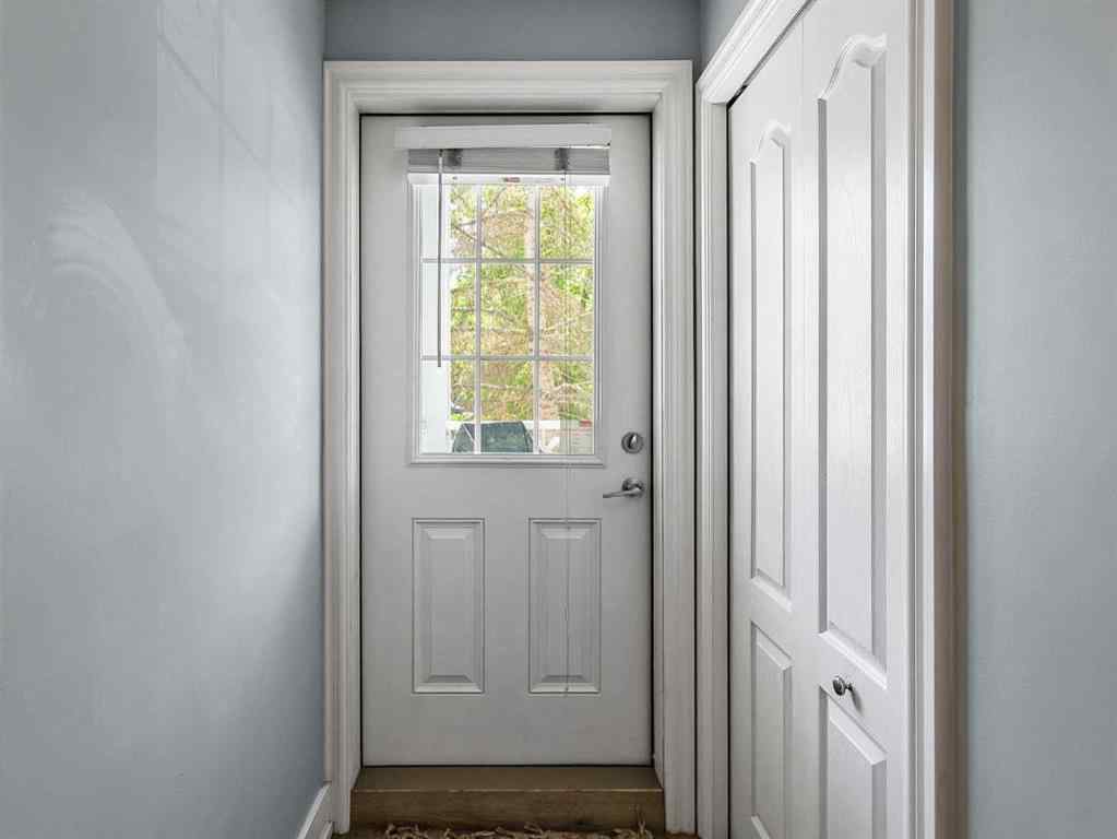 MLS® A2226249 - Unit #2 1720 11 Street SW in Lower Mount Royal Calgary, Residential