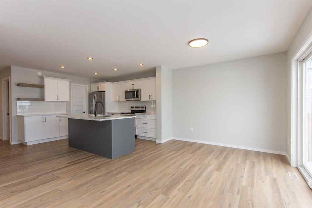 MLS® A2226265 - 256 Augustus Way  in Palisades Penhold, Residential