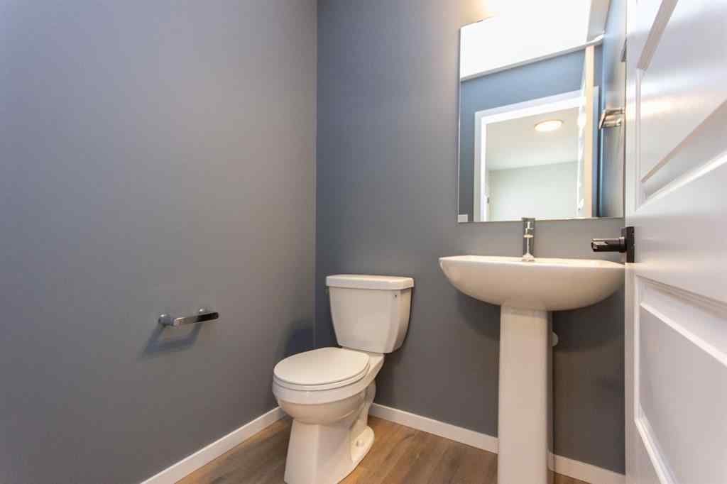 MLS® A2226265 - 256 Augustus Way  in Palisades Penhold, Residential