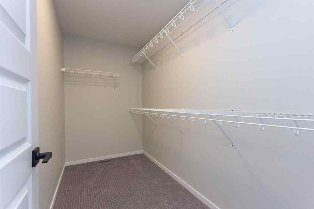 MLS® A2226265 - 256 Augustus Way  in Palisades Penhold, Residential