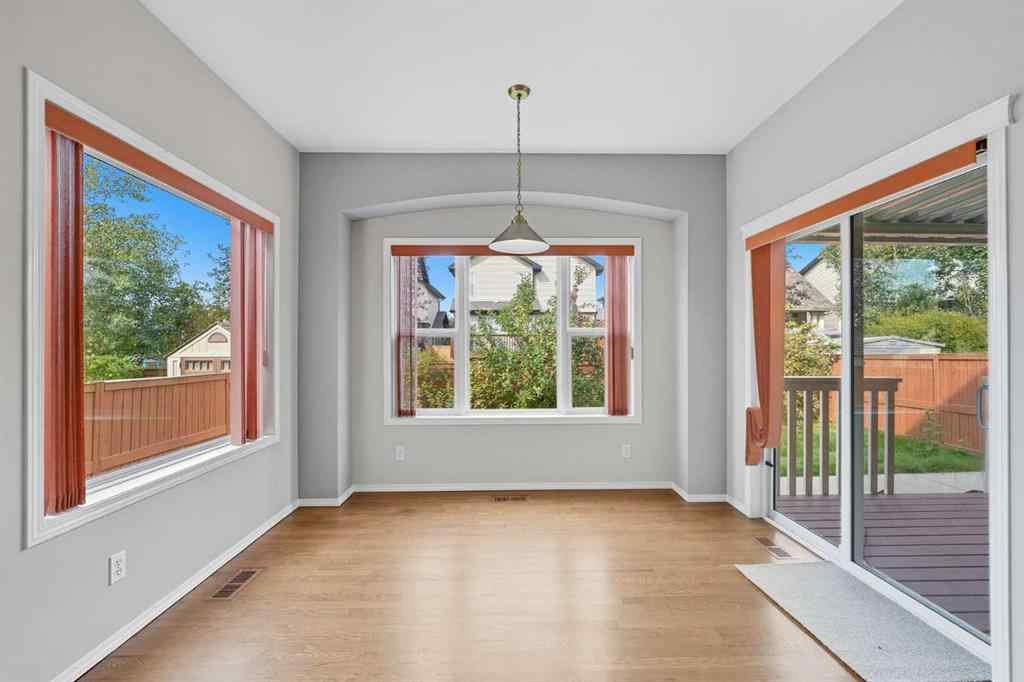 MLS® A2226308 - 14 Rockborough Park NW in Rocky Ridge Calgary, Residential