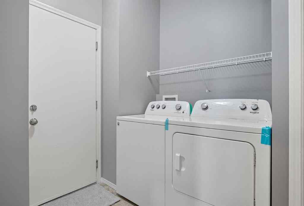 MLS® A2226308 - 14 Rockborough Park NW in Rocky Ridge Calgary, Residential