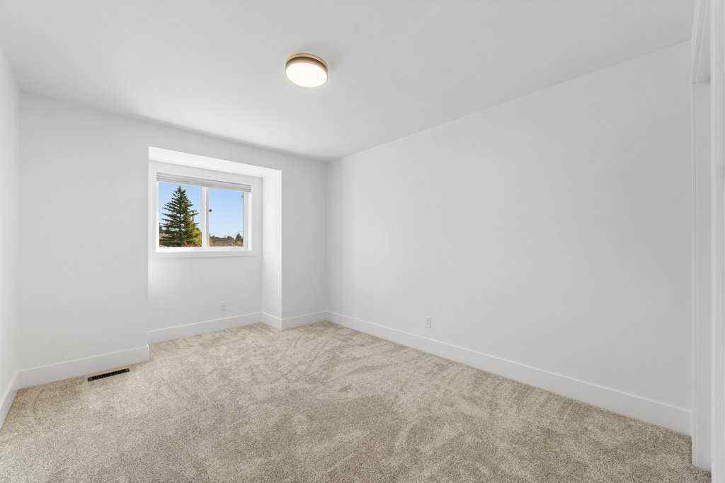 MLS® A2226313 - 5 Mckenzie Lake Point SE in McKenzie Lake Calgary, Residential
