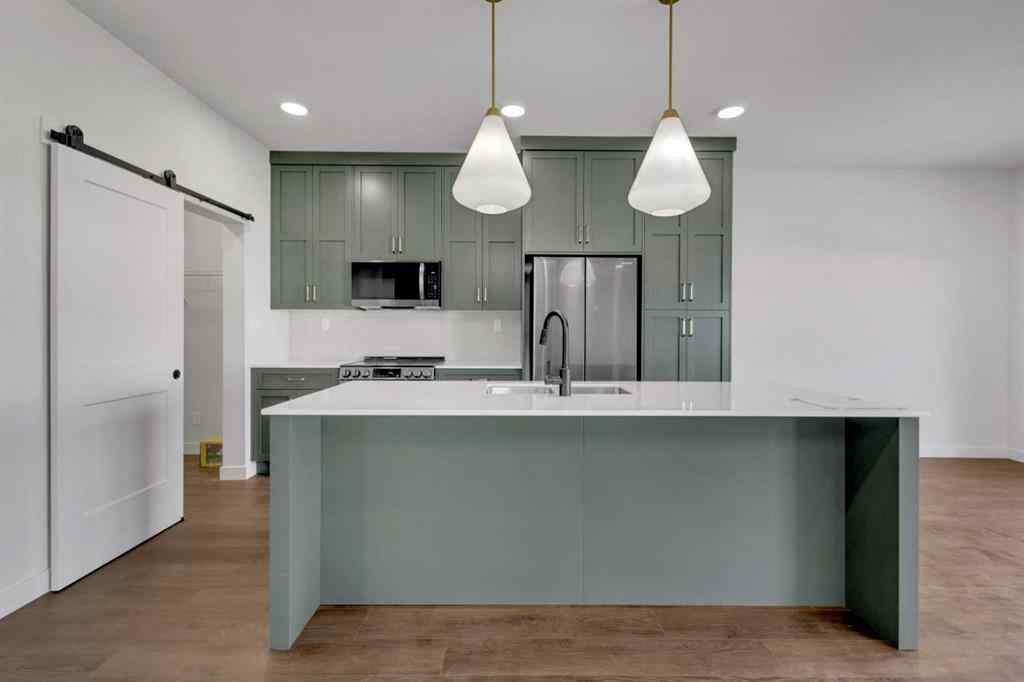 MLS® A2226332 - 115 Hampton Crescent  in Hampton Pointe Sylvan Lake, Residential