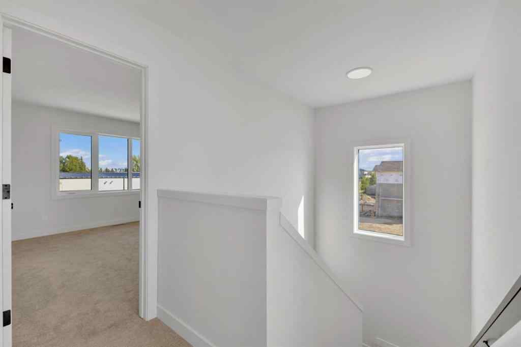 MLS® A2226332 - 115 Hampton Crescent  in Hampton Pointe Sylvan Lake, Residential