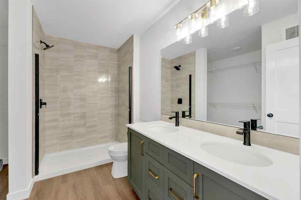 MLS® A2226332 - 115 Hampton Crescent  in Hampton Pointe Sylvan Lake, Residential