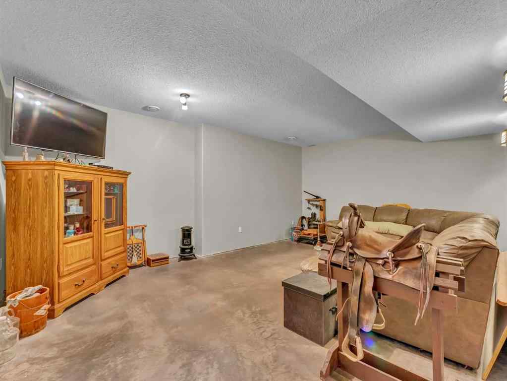 MLS® A2226338 - 13308 Range Road 32   in NONE Rural Cypress County, Agri-Business