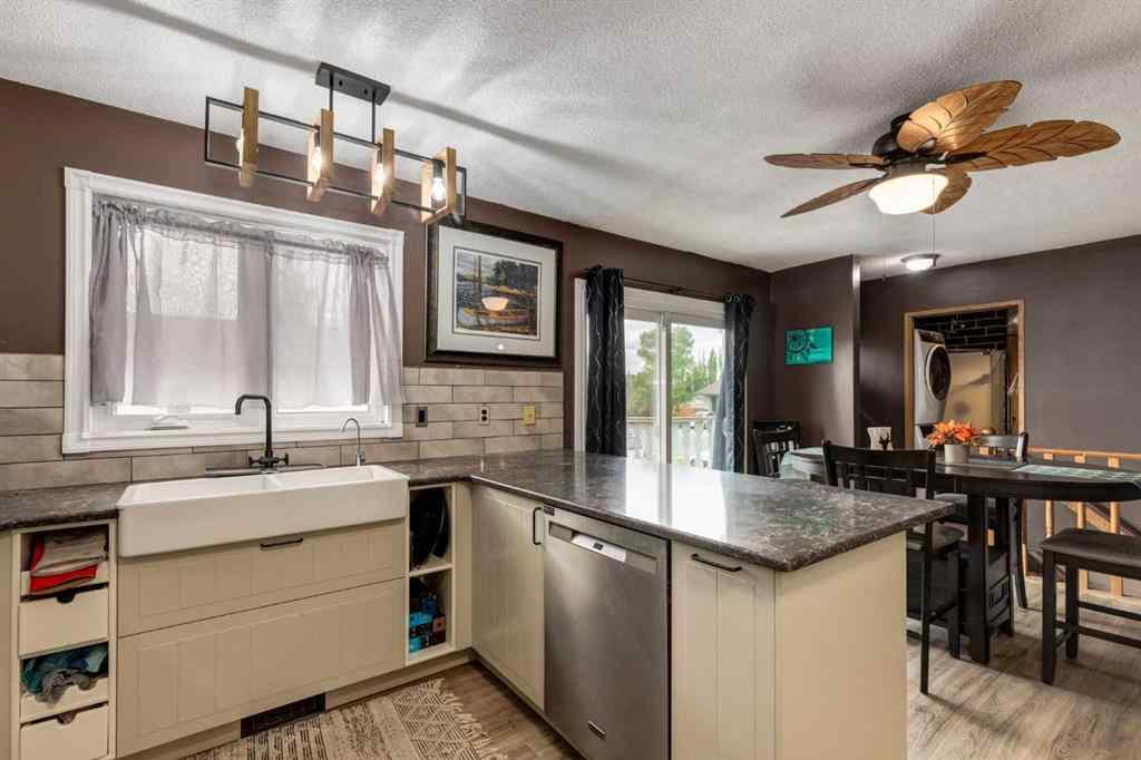 MLS® A2226341 - 23 Beaver Place  in NONE Beiseker, Residential