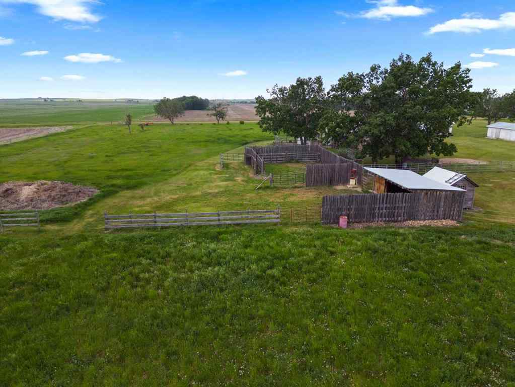 MLS® A2226390 - 40505 Range Road 133   in NONE Rural Flagstaff County, Residential