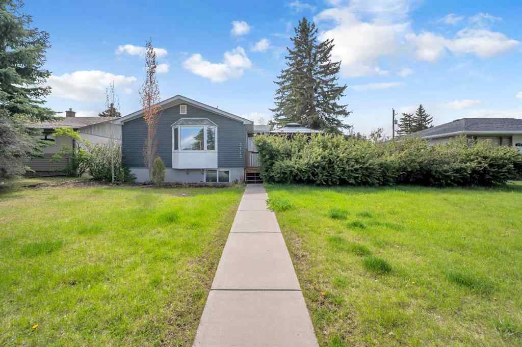 MLS® A2226452 - 3143 45 Street SW in Glenbrook Calgary, Residential