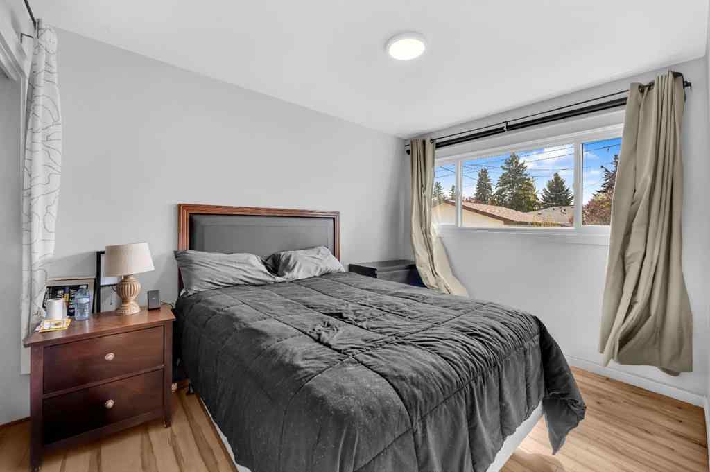 MLS® A2226452 - 3143 45 Street SW in Glenbrook Calgary, Residential
