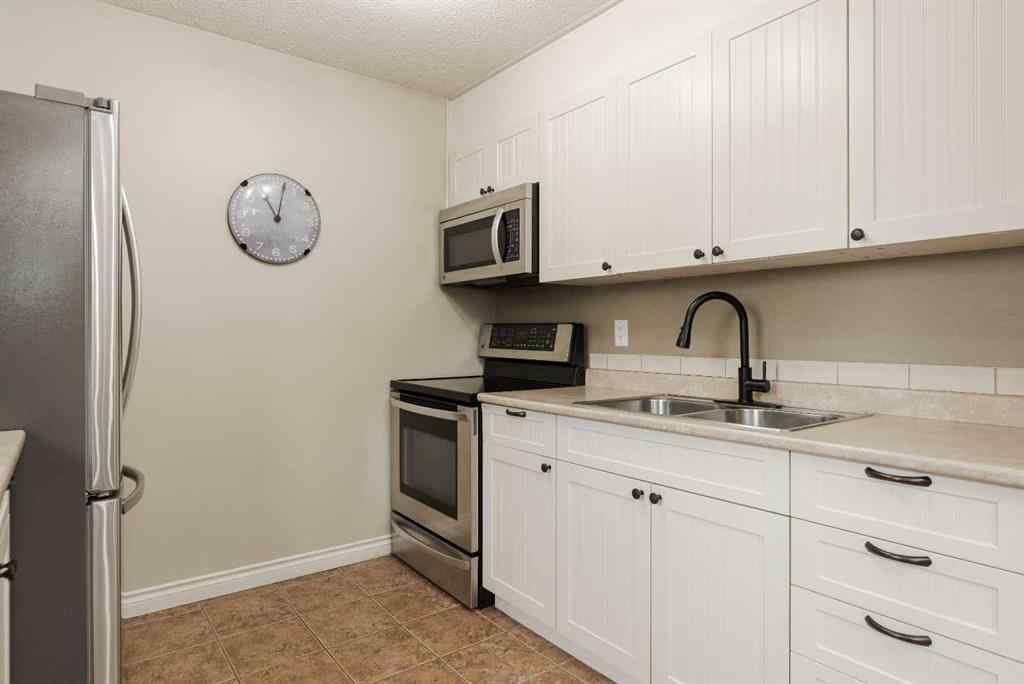 MLS® A2226455 - 179 Cochrane Crescent  in Thickwood Fort McMurray, Residential